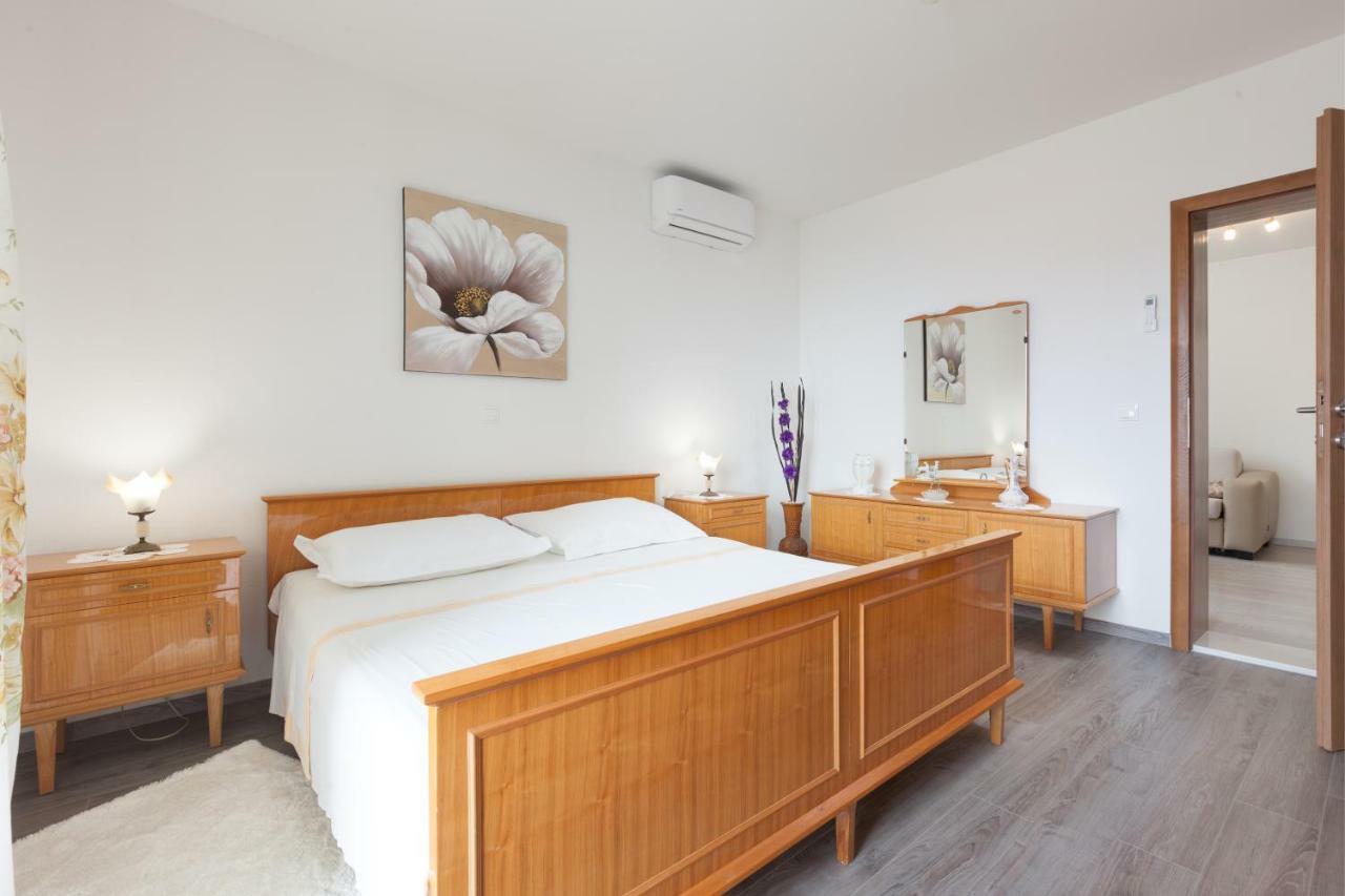 Turtle Gardens Appartement *